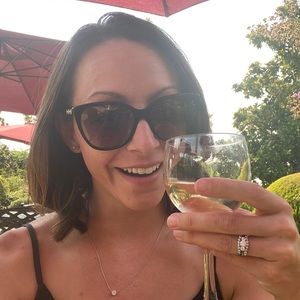 Meet your Posher, Alaina